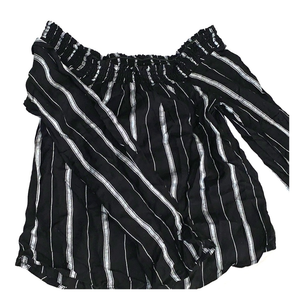 SOCIALITE Off-Shoulder Striped Blouse